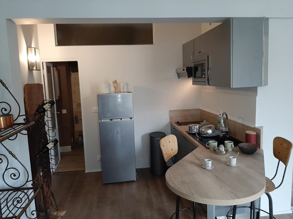 Une Chambre A Юзес Екстер'єр фото